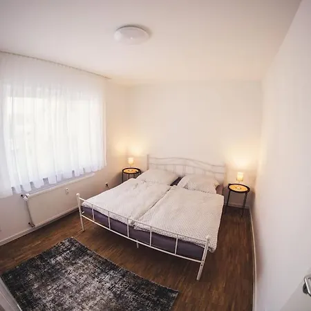 아파트 Wunderschoene Neue 3,5 Zimmerwohnung Naehe Kassel Bis 4 Erwachsene 3